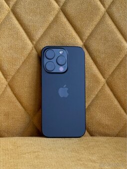 iPhone 15 Pro 128 GB – Black Titanium - 4
