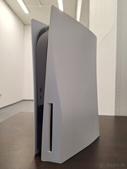 Predám Playstation 5 PS5 s mechanikou - top stav, komplet - 4