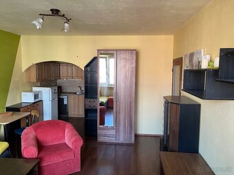 Predám 2izbový byt,ul.Horská Šípok Partizánske - 4