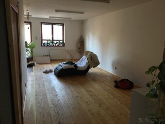 3 izbový byt v centre Lučenca - 4