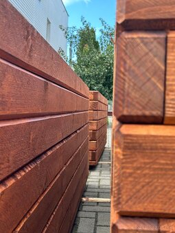 Vyvysene zahony a kvetinace - 4