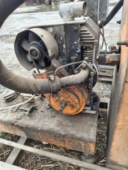 Tlaková nádoba a kompresor Orlik - 4