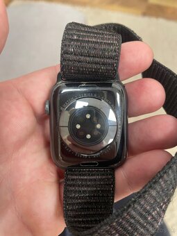 Apple Watch Series 6 - 44mm - 4