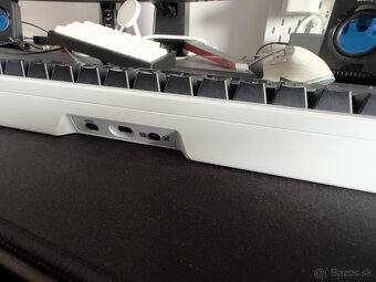 GMMK 3 HE custom mechanicka klavesnica - 4