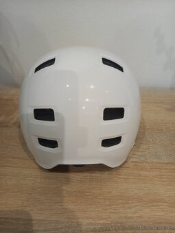 Prilba na lyžovanie - 4