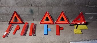 Ponúkam auto zdvihák povinná výbava. - 4