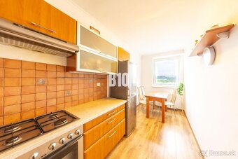 ŠTÝLOVÝ 3-IZBOVÝ BYT S PANORAMATICKÝM VÝHĽADOM NA BRATISLAVU - 4