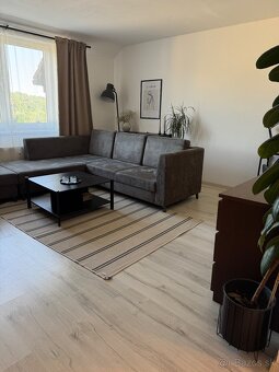 Predám kompletne zariadený 3-izbový byt – 78,5 m² na pešej - 4