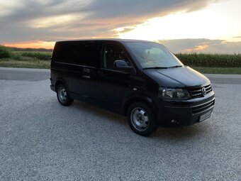 VW T5 2.0 103 kW Lift Transportér - 4