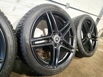 Zimná Sada Mercedes 225/40 R18 - 4