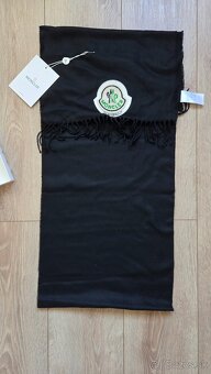Moncler šál - 4