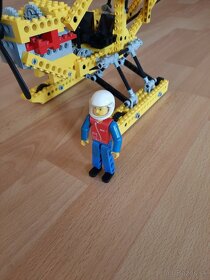 Lego Technic 8855 - Prop Plane - 4