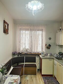 Rodinný dom (2 bytové jednotky) s pozemkom pri B. Bystrici - 4
