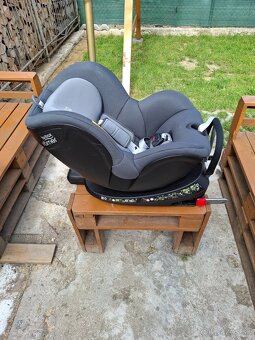 Britax Romer Dualfix - 4
