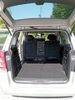 Zafira B 1,6 benzín, 7miest, 2010, 254km - 4