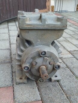 Elektromotor 0,8Kw - 4