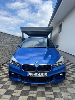 BMW 218 Active Tourer 218d M Sport - 4