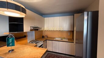 PREDAJ 2.-izbový byt, Malé námestie Malacky - 4