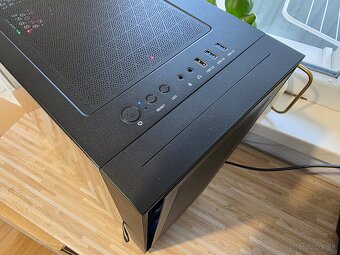 Herný PC Ryzen 9 9900X, RTX 5070Ti, 64GB RAM, 4TB SSD - 4
