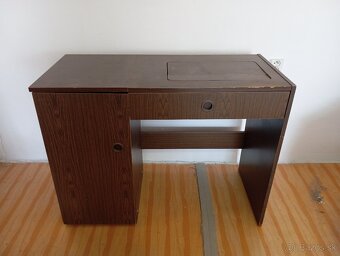 Šijací stroj Veritas - 4