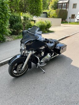 Harley Davidson Street Glide - 4