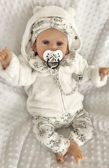 Realistická bábika Manuela - 4