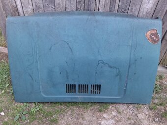 predám dvere a kapotu Lada niva 1.7 - 4