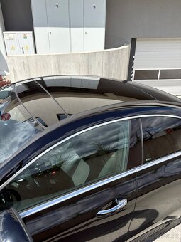 Mercedes Benz CLA - 4