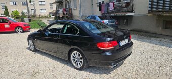 BMW e92 325i 160kw - 4
