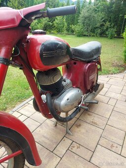 Jawa 250 559 - 4
