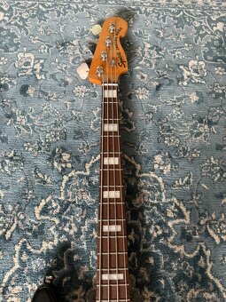 FENDER SQUIER CLASSIC VIBE JAGUAR BASS + extra pickguard - 4