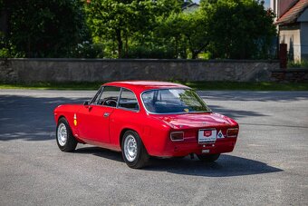 Alfa Romeo 1300 GT Junior - 4