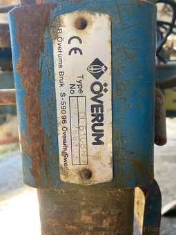 Predám pluhy Overum DL6108H - 4