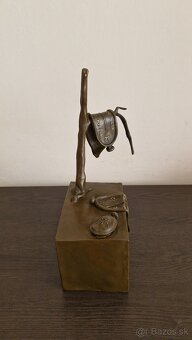 Salvador Dali  - Tekoucí hodiny 2 - bronz - 4