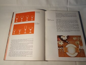 SLÁVNOSTNÉ PRÍLEŽITOSTI - 4