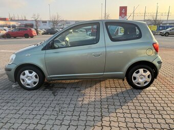 Toyota Yaris 1.0 - 4