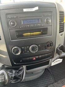 VW Crafter Chladak 2,5tdi 120kw, Carrier Xarios 350 - 4