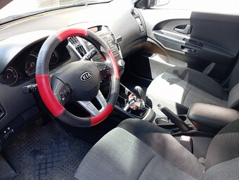 Kia ceed 1,4 benzín - 4