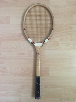 Retro tenisova raketa CONQEROR - 4