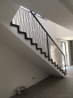 Zvárač, pomocník do zváračskej dielne - 4