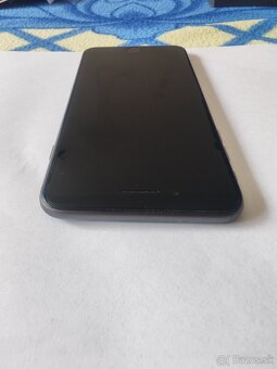 iPhone 8 + Plus 64GB - 4