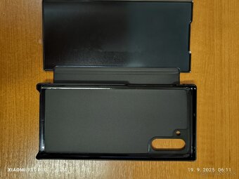 Samsung Note 10 obal čiernej farby - nové - 4