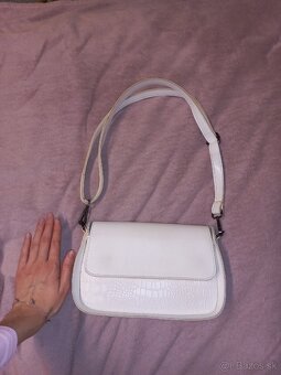 Biela ekokožená kabelka od ukrajinskej značky Katy Soho - 4
