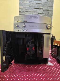Predám kávovar Delonghi - 4