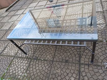 Konferenčný stolík - 4