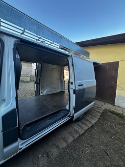 VW Transporter 2.0tdi - 4