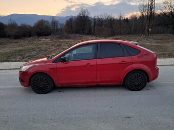 Predám Ford Focus mk2 - 4