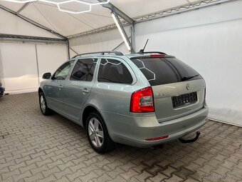 Škoda Octavia II combi 2.0TDi,103kW,DSG,4x4,tažné,Xenon,Kůže - 4
