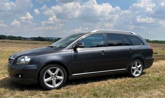 Toyota Avensis combi 2.2 D4D, r. v. 2007, 110kW - 4