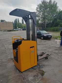Elektricky paletovy vozik Jungheinrich High lift ESC214z - 4